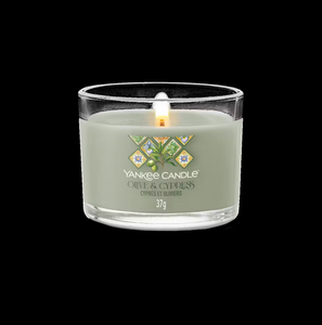 OLIVE & CYPRESS - Yankee Candle - Candela Votive in Vetro